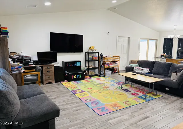 Photo 3 of Single family home for sale at 336 Brookhaven Pl, Sierra Vista, AZ 85635 | MLS# 7073661 | Listing updated on 2026-09-13