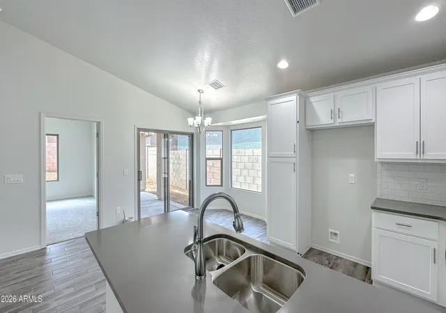 Photo 3 of Single family home for sale at 336 Brookhaven Pl, Sierra Vista, AZ 85635 | MLS# 7073661 | Listing updated on 2026-10-28