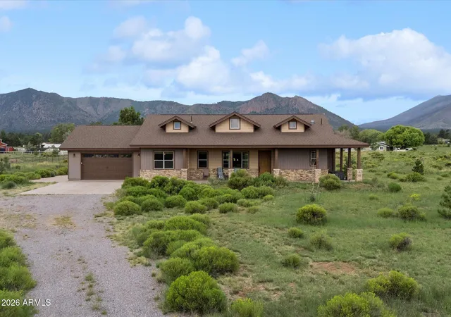 Photo 2 of Single family home for sale at 8696 Leah Ln, Flagstaff, AZ 86004 | MLS# 7073622 | Listing updated on 2026-09-10