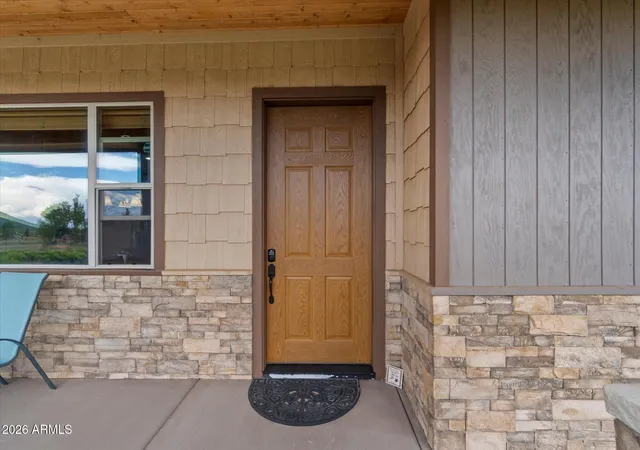 Photo 4 of Single family home for sale at 8696 Leah Ln, Flagstaff, AZ 86004 | MLS# 7073622 | Listing updated on 2026-09-10