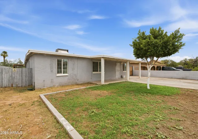 3rd image of 1742 W Roeser Rd, Phoenix, AZ 85041 | MLS# 7069547