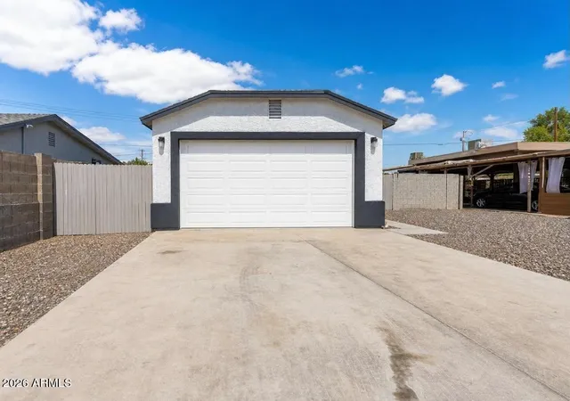 Photo 3 of Single family home for sale at 1112 E 4th Street, Casa Grande, AZ 85122 | MLS# 7069536 | Listing updated on 2026-09-05