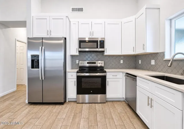 Photo 3 of Single family home for sale at 1112 E 4th Street, Casa Grande, AZ 85122 | MLS# 7069536 | Listing updated on 2026-09-05