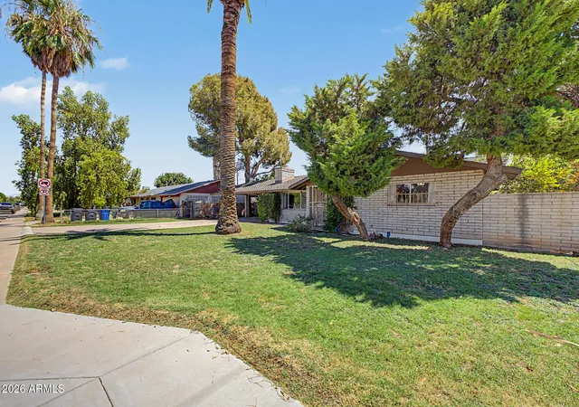 Photo 3 of Single family home for sale at 407 E 8th St, Mesa, AZ 85203 | MLS# 7069985 | Listing updated on 2026-08-22