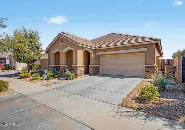 Photo 3 of Single family home for sale at 22475 E Calle De Flores, Queen Creek, AZ 85142 | MLS# 7072267 | Listing updated on 2026-09-15
