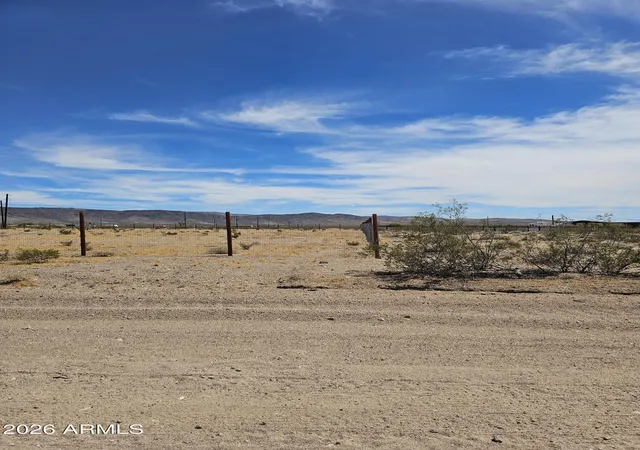 5th image of 11194 W Broken Bow Dr #233, White Hills, AZ 86445 | MLS# 7070397