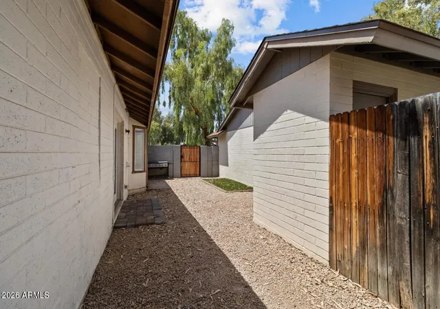 Photo 12 of Townhouse for sale at 8520 W Palm Ln #1037, Phoenix, AZ 85037 | MLS# 7069562 | Listing updated on 2026-09-10