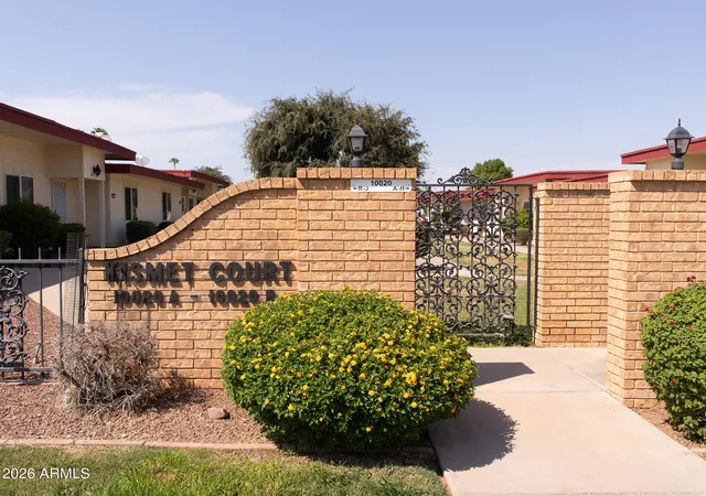 Photo 2 of Townhouse for sale at 10020 W Royal Oak Rd #E, Sun City, AZ 85351 | MLS# 7069886 | Listing updated on 2026-09-14