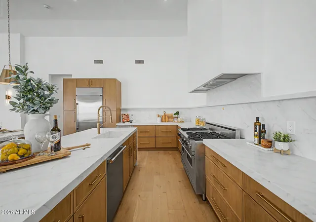 Photo 2 of Sale Pending at 11290 N 117th St, Scottsdale, AZ 85259 | MLS# 7069599 | Listing updated on 2026-09-02