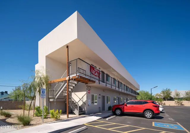 4th image of 2121 W Adams St, Phoenix, AZ 85009 | MLS# 7069727