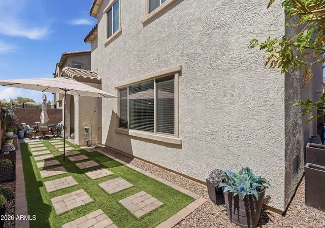 Photo 3 of Single family home for sale at 4723 E Barbarita Ave, Gilbert, AZ 85234 | MLS# 7070272 | Listing updated on 2026-09-11