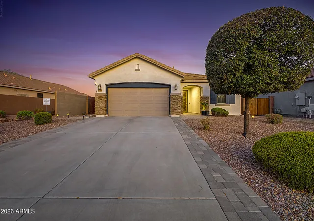 Photo 2 of Single family home for sale at 1113 W Stephanie Ln, San Tan Valley, AZ 85143 | MLS# 7072081 | Listing updated on 2026-10-01