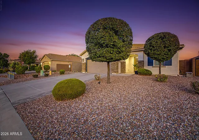 Photo 3 of Single family home for sale at 1113 W Stephanie Ln, San Tan Valley, AZ 85143 | MLS# 7072081 | Listing updated on 2026-10-01