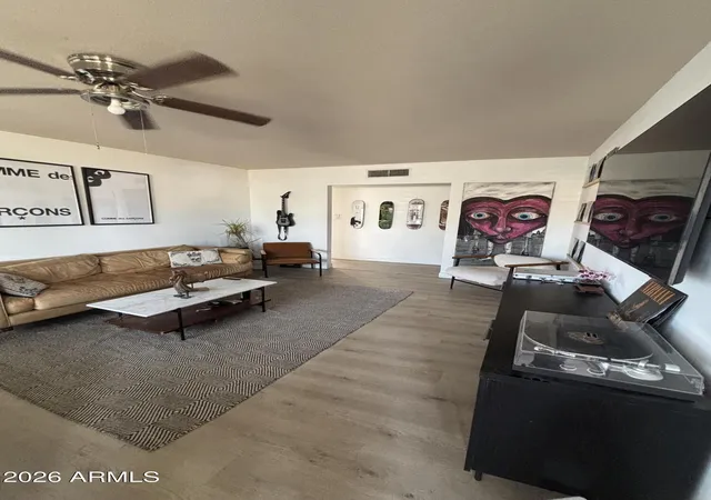 Photo 4 of Single family home for sale at 527 E Hermosa Dr, Tempe, AZ 85282 | MLS# 7071154 | Listing updated on 2026-08-26