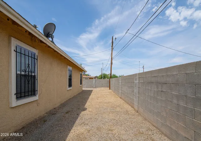 5th image of 2142 E Mckinley St, Phoenix, AZ 85006 | MLS# 7069832