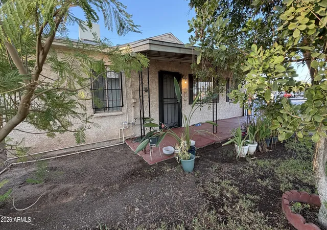 Photo 2 of Single family home for sale at 2902 W Pierce St, Phoenix, AZ 85009 | MLS# 7069837 | Listing updated on 2026-09-15
