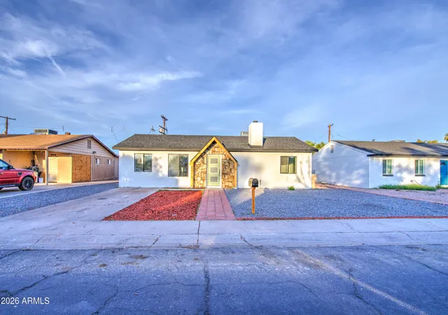 2nd image of 5613 N 63rd Dr, Glendale, AZ 85301 | MLS# 7069823