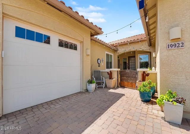 Photo 4 of Sale Pending at 19922 S 192Nd Pl, Queen Creek, AZ 85142 | MLS# 7069873 | Listing updated on 2026-09-02
