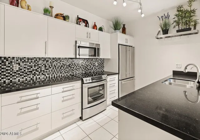 Photo 3 of Condo for sale at 11333 N 92nd St #1021, Scottsdale, AZ 85260 | MLS# 7071357 | Listing updated on 2026-08-26
