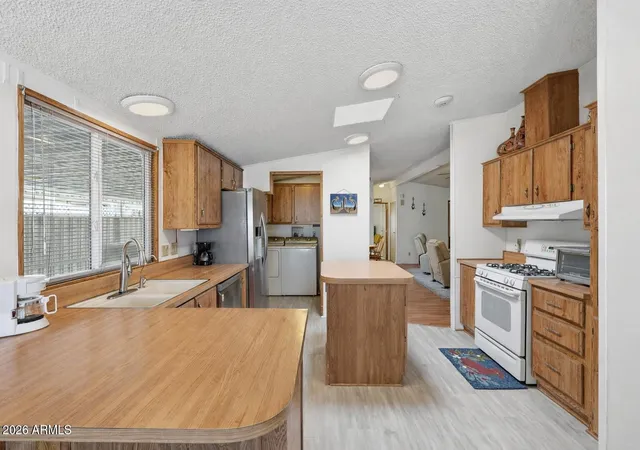 Photo 2 of Manufactured home for sale at 450 W Sunwest Dr #131, Casa Grande, AZ 85122 | MLS# 7069984 | Listing updated on 2026-09-08