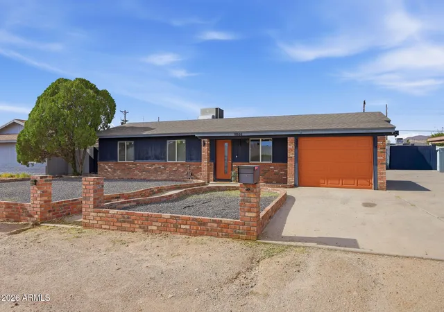 Photo 3 of Sale Pending at 9844 E Butte St, Mesa, AZ 85207 | MLS# 7070073 | Listing updated on 2026-09-04