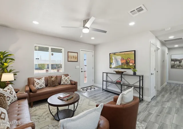 Photo 4 of Sale Pending at 9844 E Butte St, Mesa, AZ 85207 | MLS# 7070073 | Listing updated on 2026-09-04