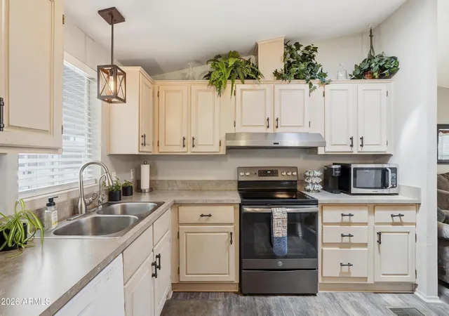 Photo 4 of Sale Pending at 2050 W State Route 89A -- #184, Cottonwood, AZ 86326 | MLS# 7071515 | Listing updated on 2026-09-08
