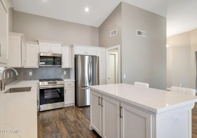 5th image of 3450 N 146Th Dr, Goodyear, AZ 85395 | MLS# 7070587