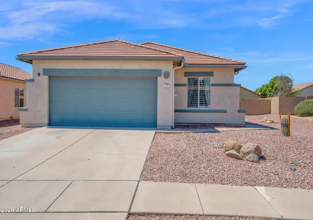 Photo 3 of Single family home for sale at 8338 S Lost Mine Rd, Gold Canyon, AZ 85118 | MLS# 7070025 | Listing updated on 2026-09-08