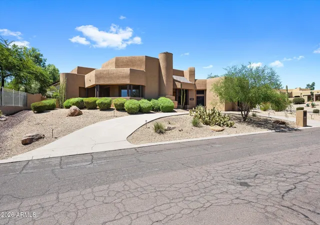 Photo 2 of Single family home for sale at 16921 E Parlin Dr, Fountain Hills, AZ 85268 | MLS# 7070337 | Listing updated on 2026-09-18