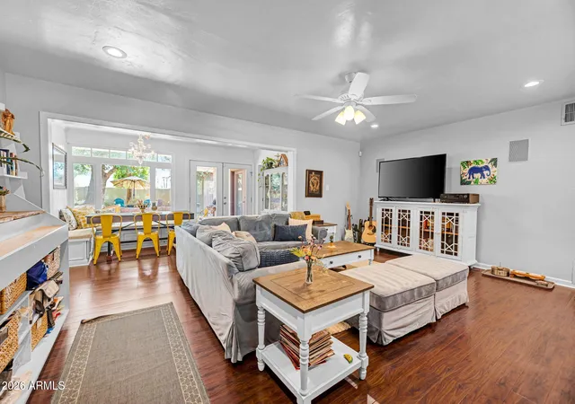 Photo 4 of Single family home for sale at 345 E Orange Dr, Phoenix, AZ 85012 | MLS# 7073223 | Listing updated on 2026-09-27