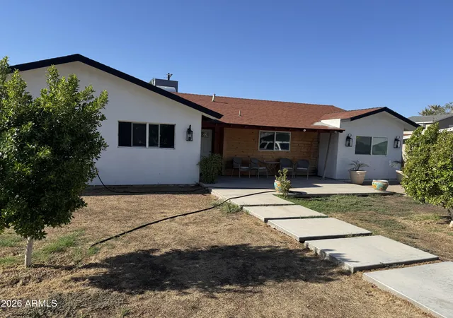 Photo 2 of Single family home for sale at 1129 W 10th St, Mesa, AZ 85201 | MLS# 7072914 | Listing updated on 2026-09-10