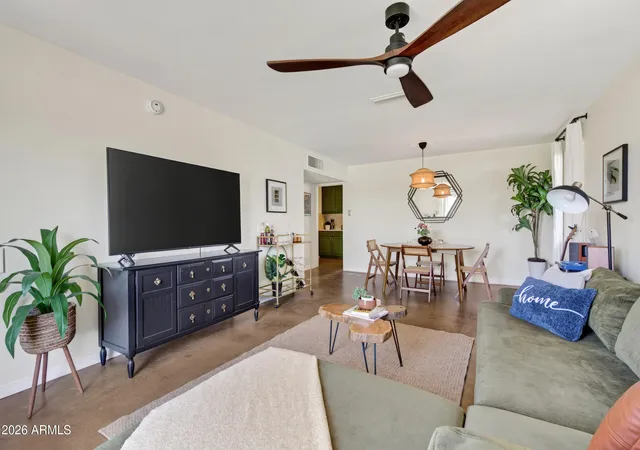 Photo 2 of Single family home for sale at 1938 W Weldon Ave, Phoenix, AZ 85015 | MLS# 7070074 | Listing updated on 2026-09-13