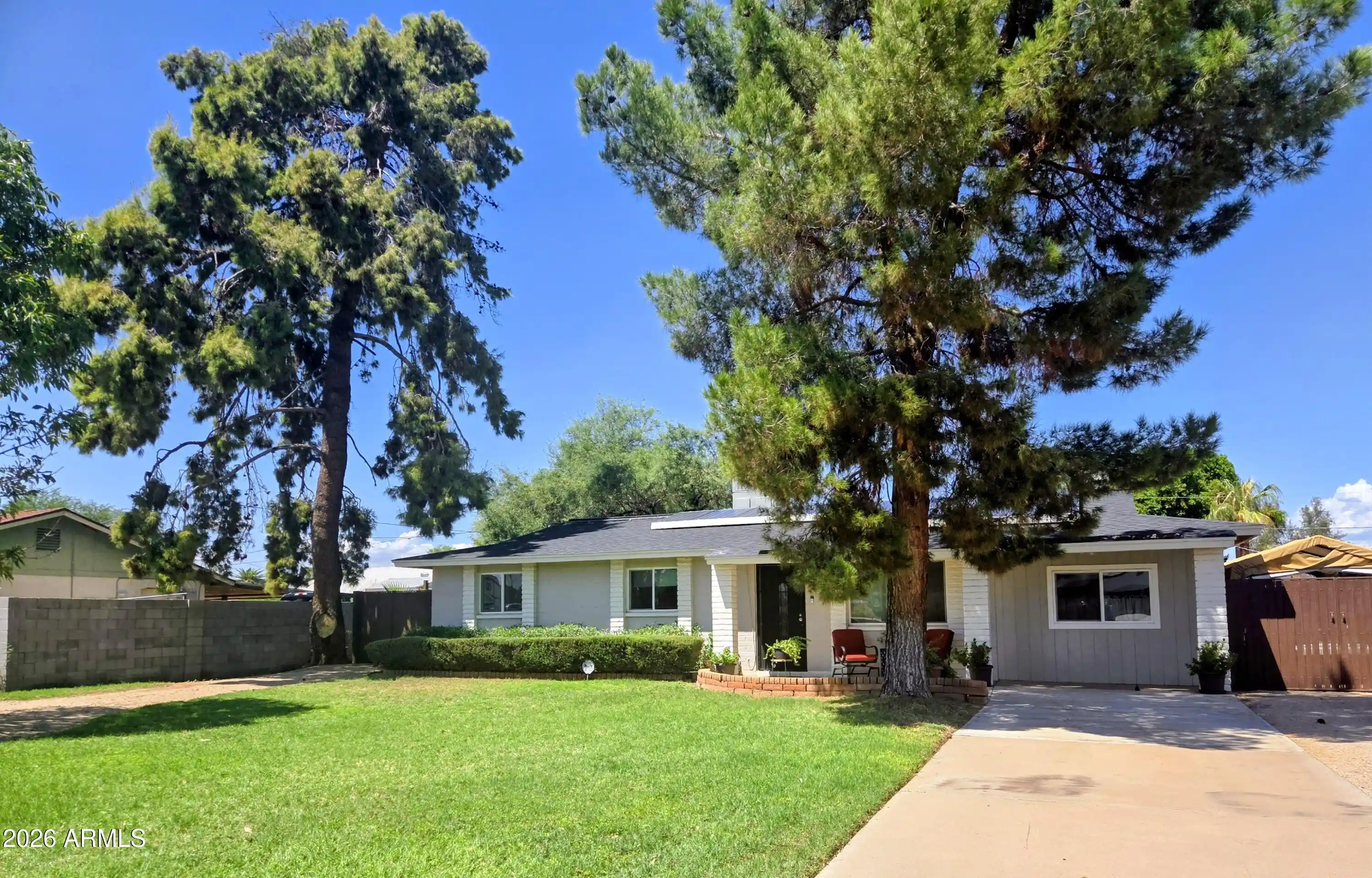 Photo 1 of Sale Pending at 18028 N Villa Rita Dr, Phoenix, AZ 85032 | MLS# 7070093 | Listing updated on 2026-10-07