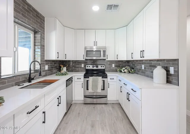 4th image of 6609 N 20Th Ave, Phoenix, AZ 85015 | MLS# 7070096