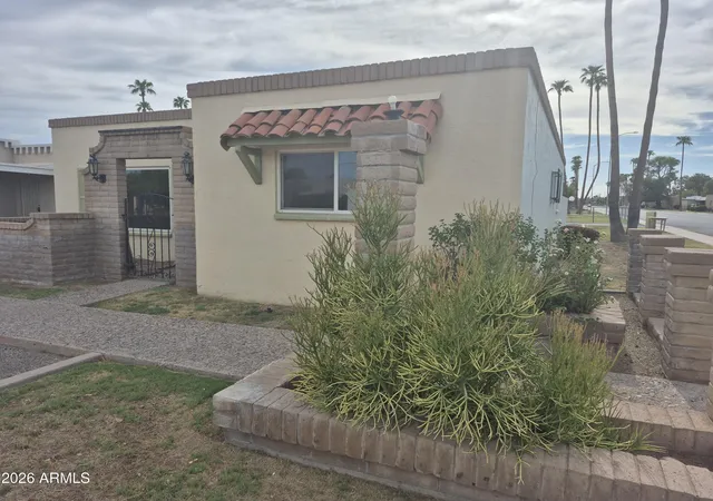 Photo 1 of Townhouse for sale at 560 N Hobson Plz, Mesa, AZ 85203 | MLS# 7070094 | Listing updated on 2026-09-16