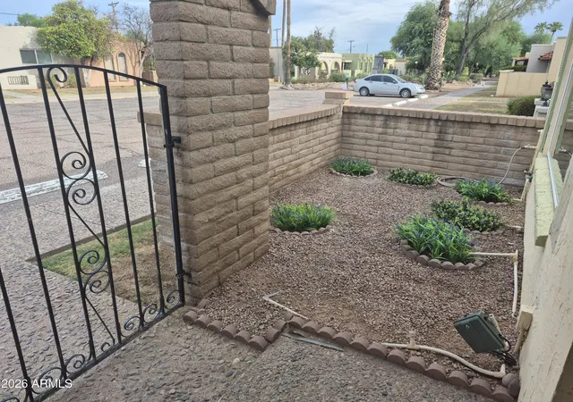 Photo 3 of Townhouse for sale at 560 N Hobson Plz, Mesa, AZ 85203 | MLS# 7070094 | Listing updated on 2026-09-16