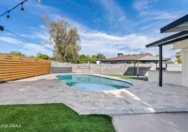 28th image of 1322 E Catalina Dr, Phoenix, AZ 85014 | MLS# 7070136