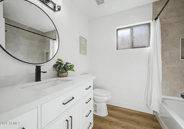 Photo 3 of Single family home for sale at 9751 W Mcrae Wy, Peoria, AZ 85382 | MLS# 7071077 | Listing updated on 2026-09-08