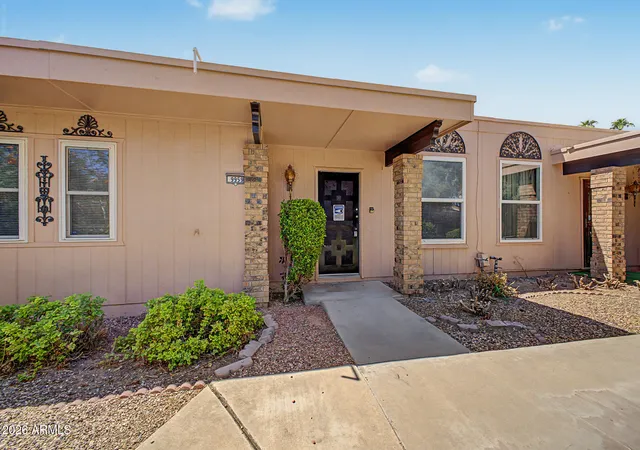 Photo 2 of Townhouse for sale at 9959 W Hawthorn Dr, Sun City, AZ 85351 | MLS# 7070177 | Listing updated on 2026-09-10