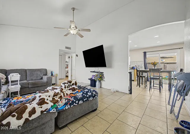 Photo 4 of Single family home for sale at 6926 W Comet Ave, Peoria, AZ 85345 | MLS# 7070144 | Listing updated on 2026-10-28
