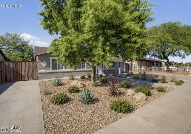 Photo 4 of Single family home for sale at 6224 W Berkeley Rd, Phoenix, AZ 85035 | MLS# 7070132 | Listing updated on 2026-08-24
