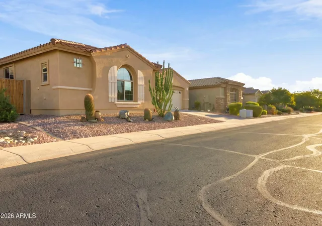 2nd image of 2429 W Hayduk Rd, Phoenix, AZ 85041 | MLS# 7070143