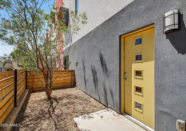 Photo 3 of Townhouse for sale at 1617 W Colter St #20, Phoenix, AZ 85015 | MLS# 7070167 | Listing updated on 2026-10-02
