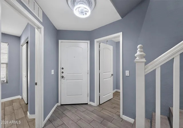 5th image of 2015 N 77Th Ln, Phoenix, AZ 85035 | MLS# 7070628