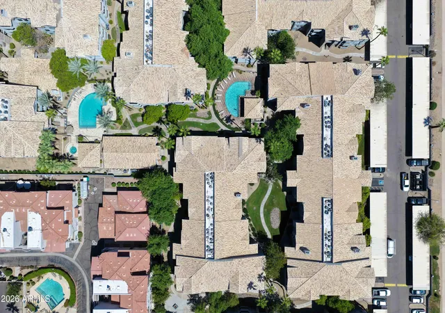 2nd image of 2025 E Campbell Ave, Phoenix, AZ 85016
