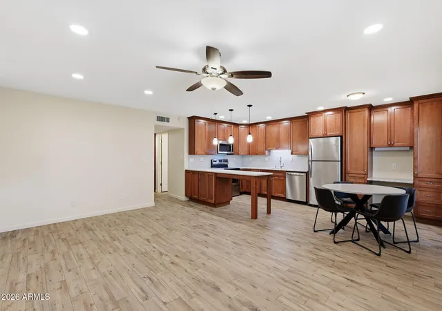 Photo 2 of House for sale at 5525 E Thomas Rd #C2, Phoenix, AZ 85018 | MLS# 7070316 | Listing updated on 2026-08-23
