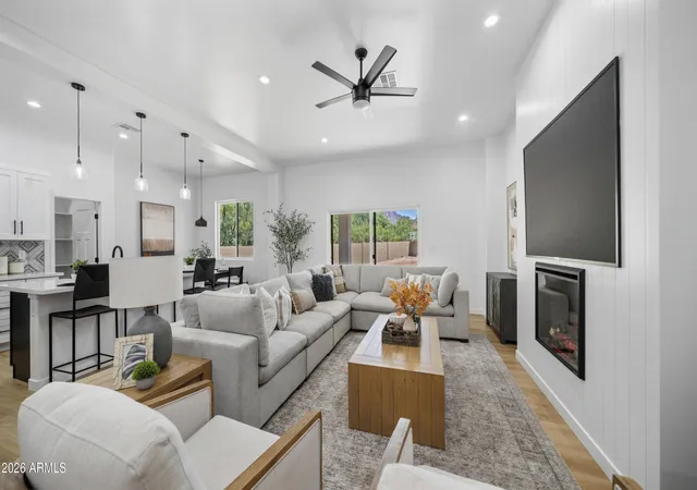 Photo 1 of Single family home for sale at 5563 S Estrella Rd, Gold Canyon, AZ 85118 | MLS# 7070273 | Listing updated on 2026-08-23