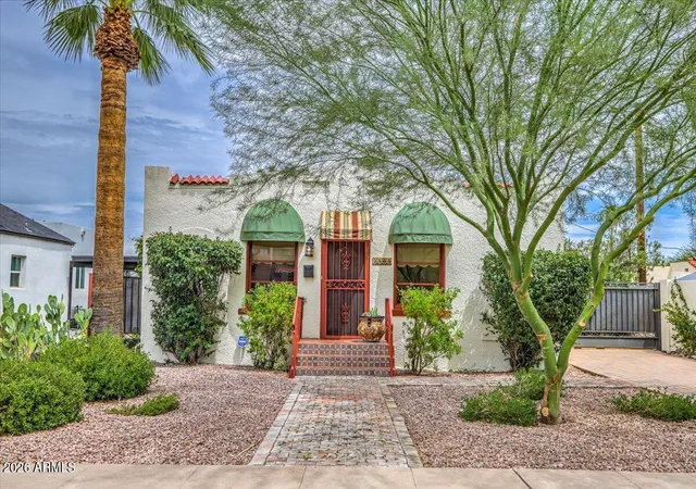 Photo 1 of Single family home for sale at 2305 N 8th St, Phoenix, AZ 85006 | MLS# 7072963 | Listing updated on 2026-09-21