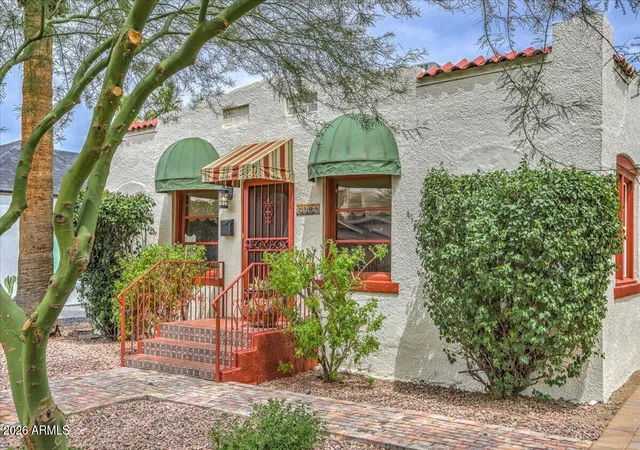 Photo 3 of Single family home for sale at 2305 N 8th St, Phoenix, AZ 85006 | MLS# 7072963 | Listing updated on 2026-09-21